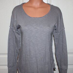 NEW! Pretty SIZE MED Gray Relaxed Scop Neck Heavy Knit Slub Tee Top
